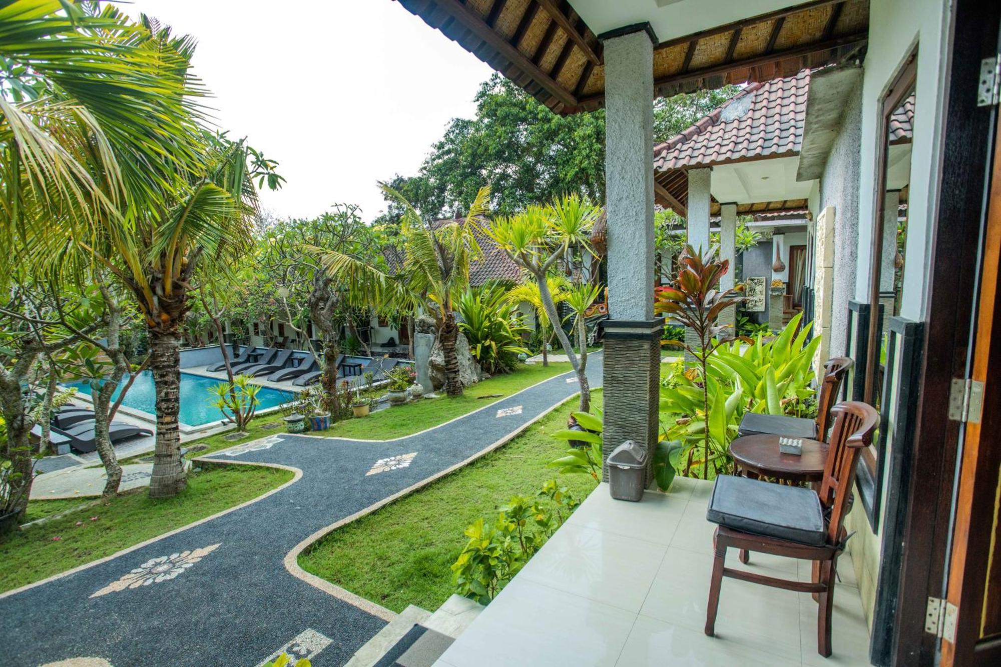 Hotel Tropical Garden By Tanis à Lembongan Extérieur photo