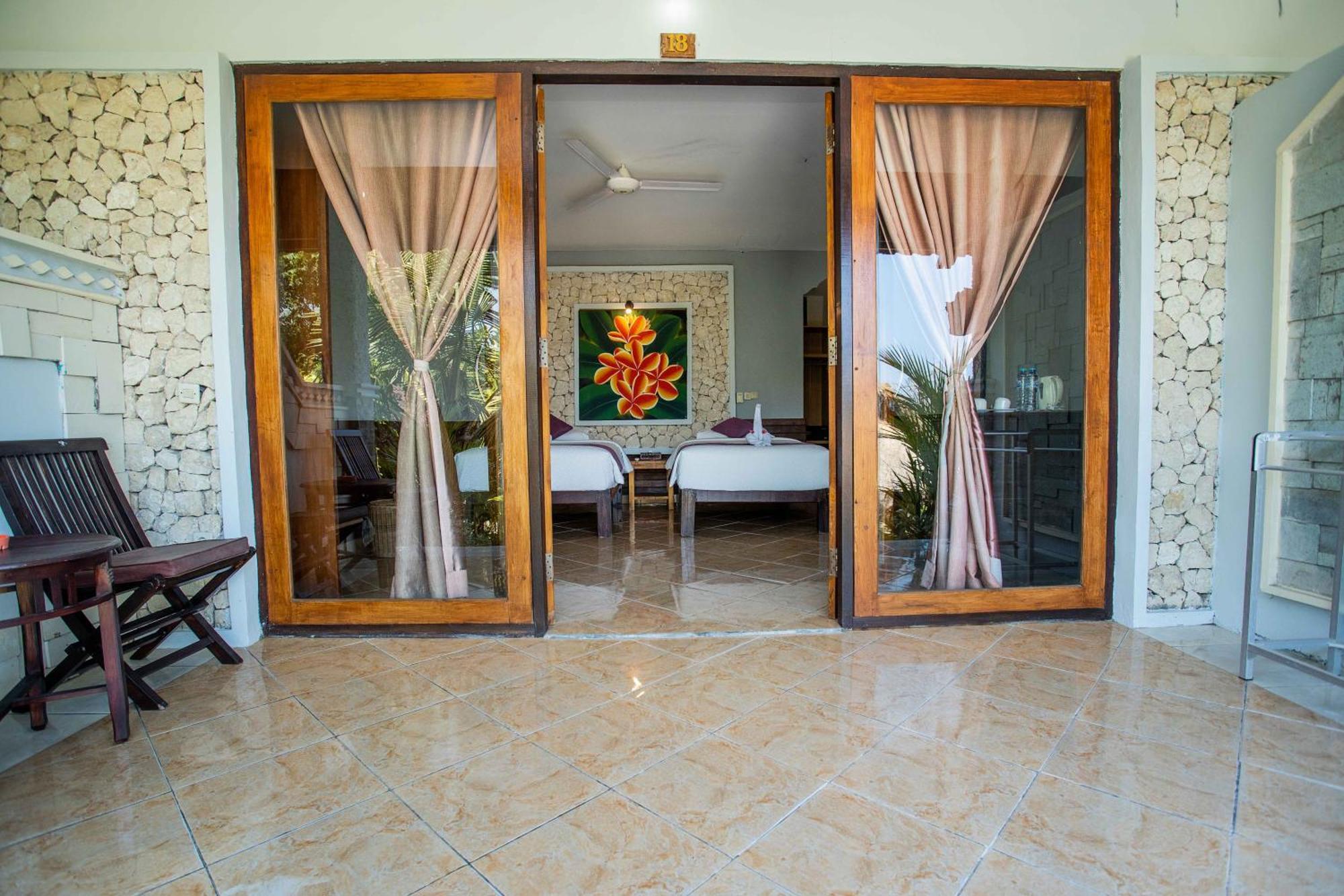 Hotel Tropical Garden By Tanis à Lembongan Extérieur photo